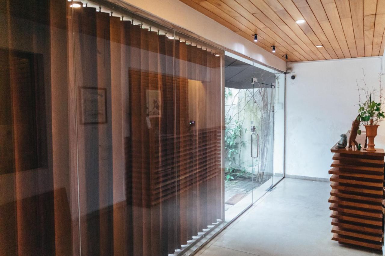 Moss Bnb Colombo Exterior photo